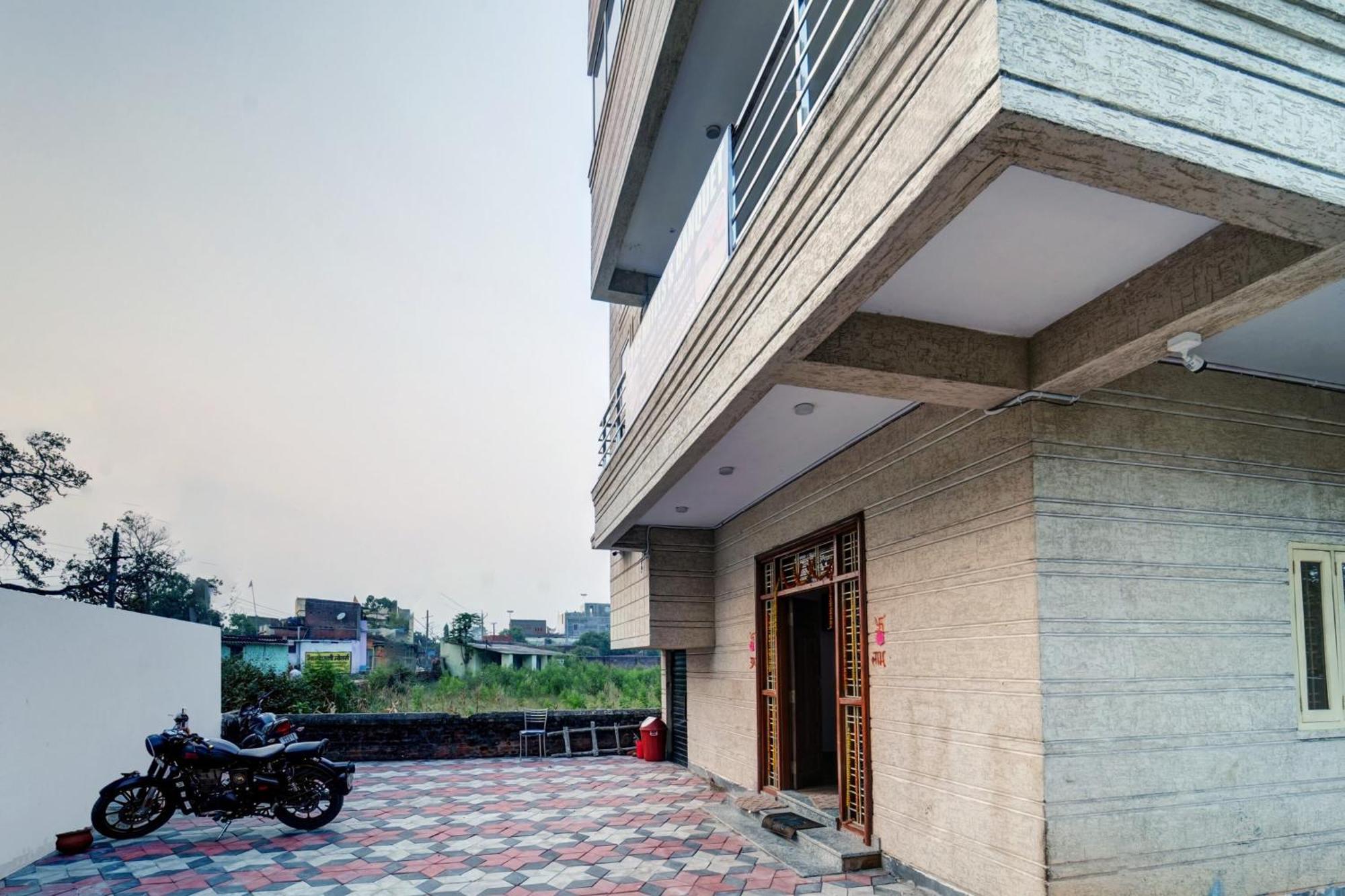Hotel O As Hotels & Banquet Hazaribag Ngoại thất bức ảnh