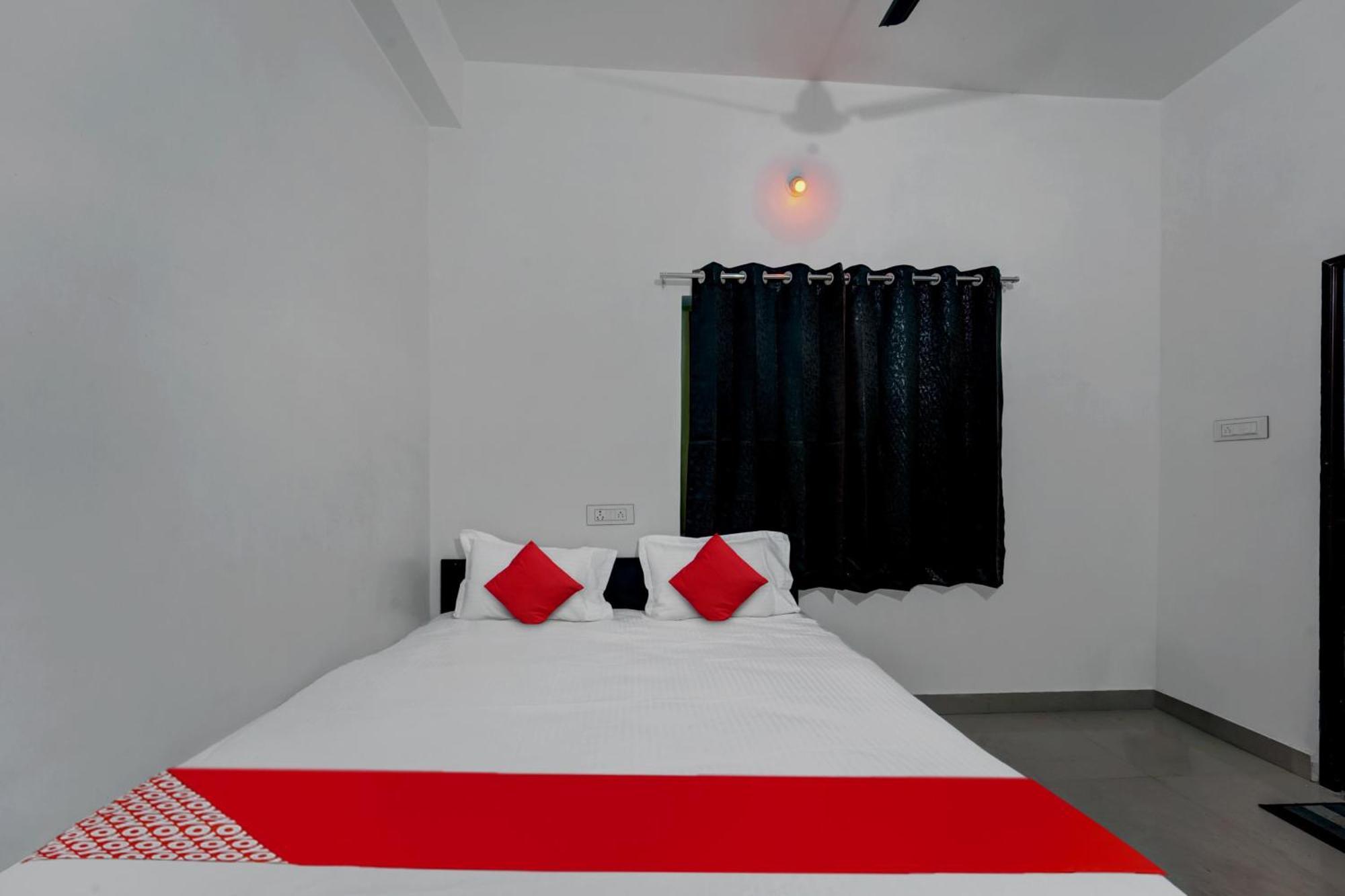 Hotel O As Hotels & Banquet Hazaribag Ngoại thất bức ảnh